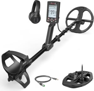 Nokta metal detector with control screen, telescoping shaft, headphones and a spare elliptical coil