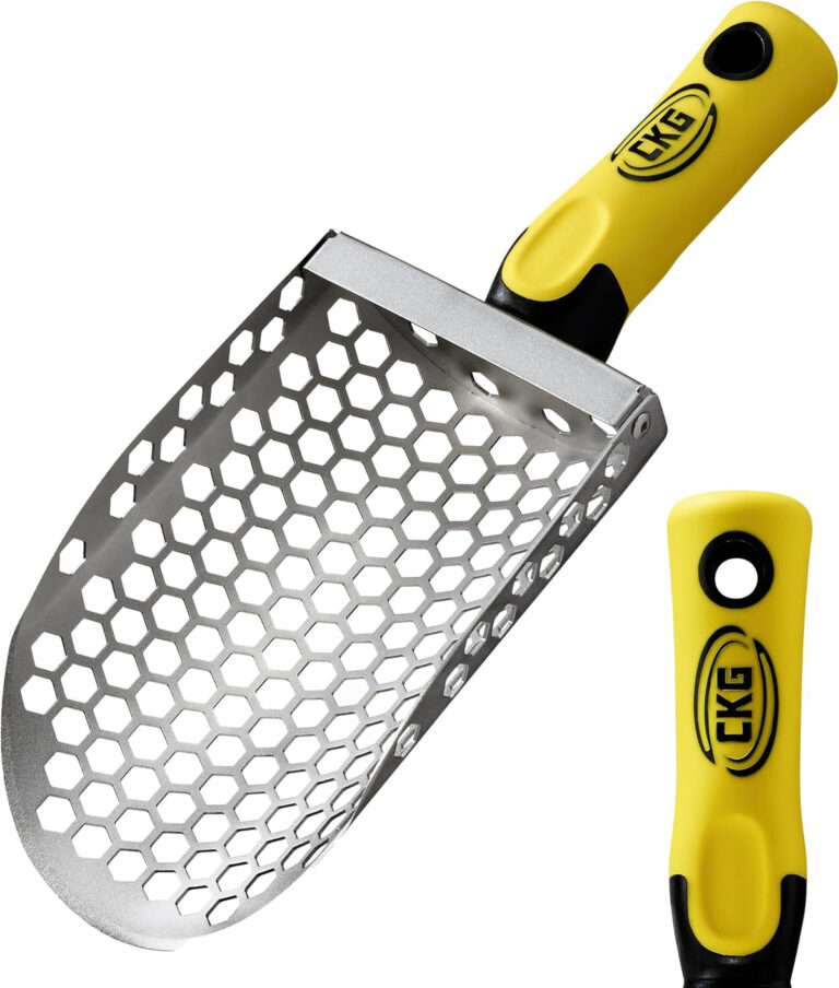 CKG Hand Sand Scoop with Yellow Handle