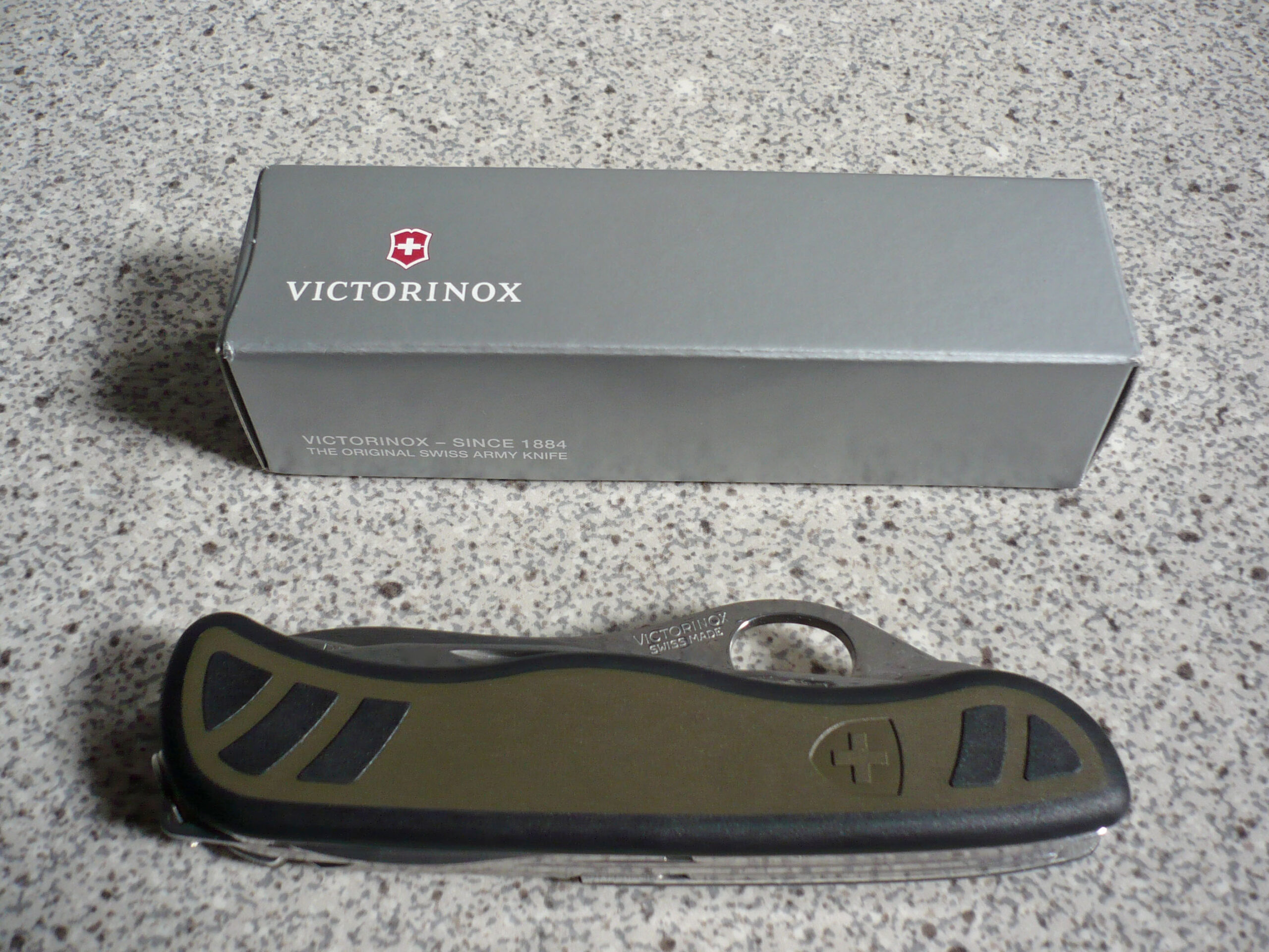 Victorinox Swiss Soldier's Knife 08 olive-black model shown with packaging